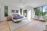 16862 Cardinal Ln, Troup, TX 75789