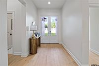 16862 Cardinal Ln, Troup, TX 75789