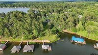 16862 Cardinal Ln, Troup, TX 75789