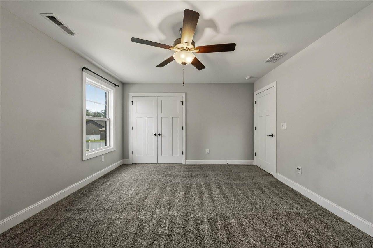 462 Shaker Mill Bend Road, Bowling Green, KY 42103