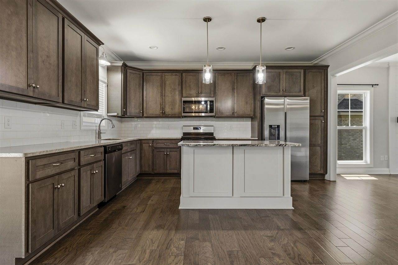 462 Shaker Mill Bend Road, Bowling Green, KY 42103