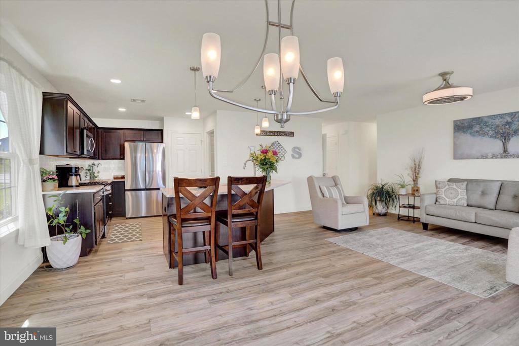 207 Eagle Road, Dillsburg, PA 17019