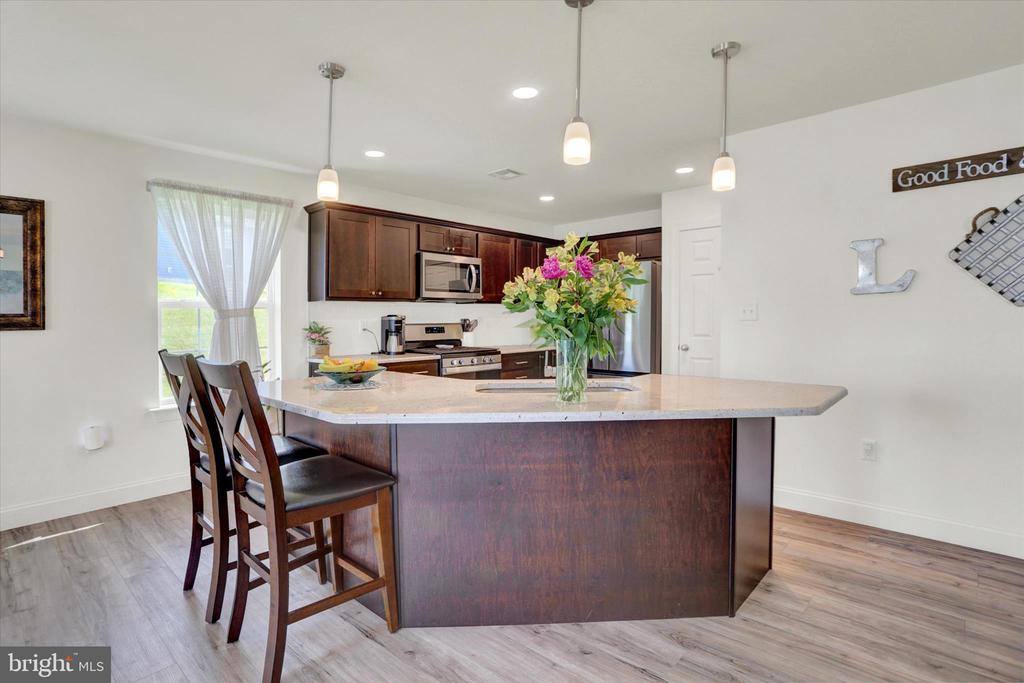 207 Eagle Road, Dillsburg, PA 17019