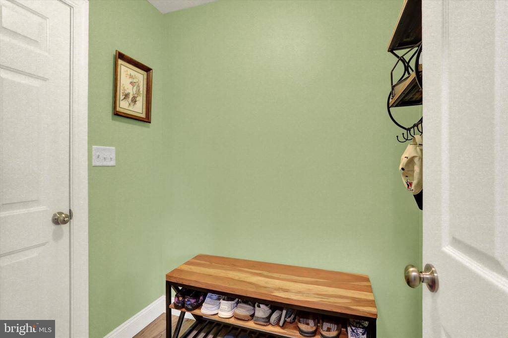 207 Eagle Road, Dillsburg, PA 17019