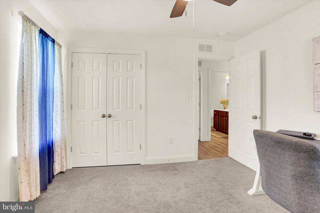 207 Eagle Road, Dillsburg, PA 17019