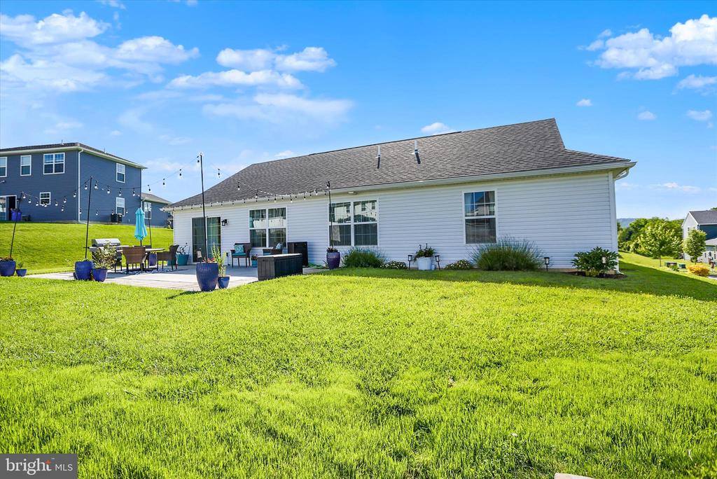 207 Eagle Road, Dillsburg, PA 17019