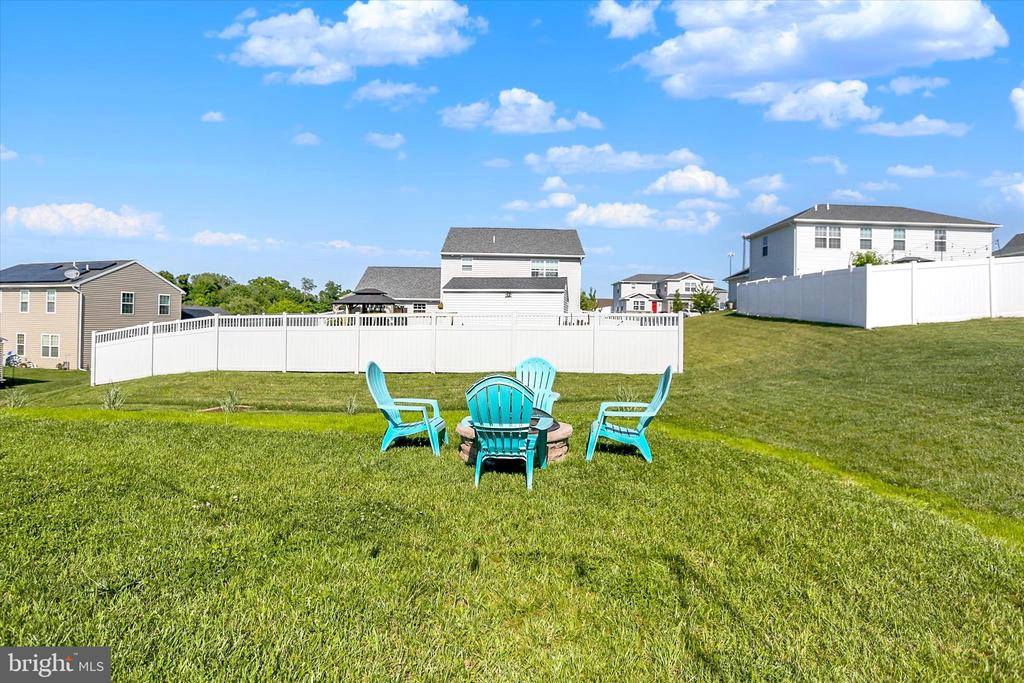 207 Eagle Road, Dillsburg, PA 17019