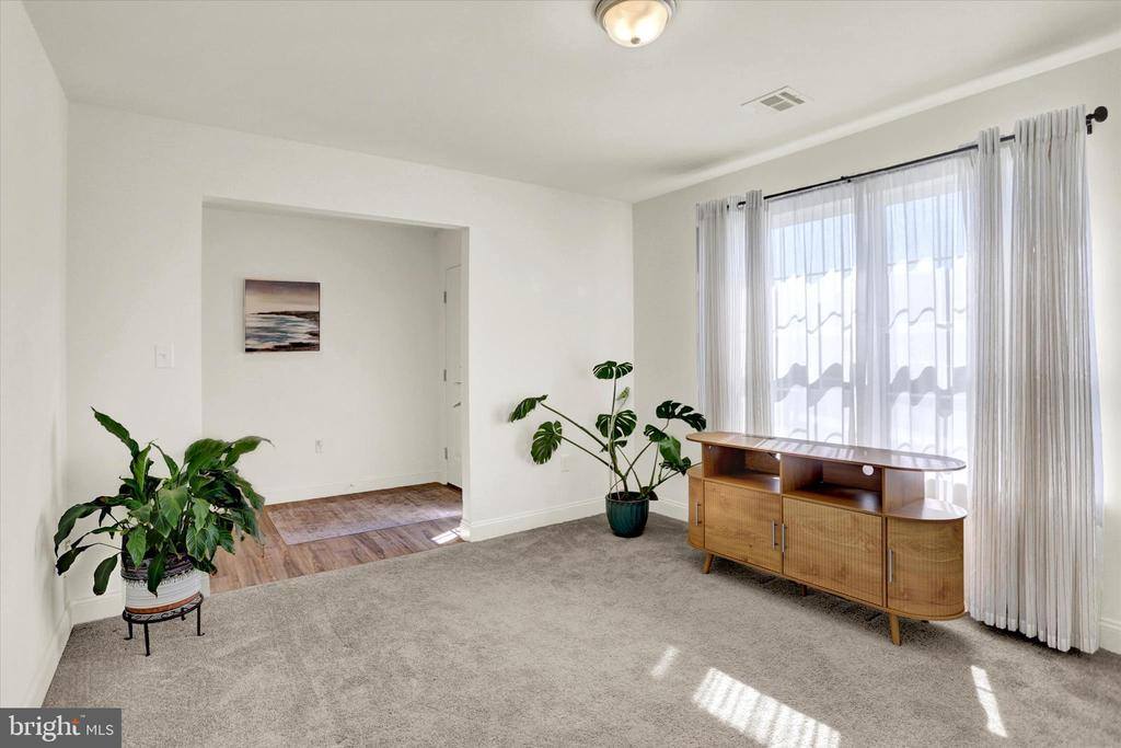 207 Eagle Road, Dillsburg, PA 17019