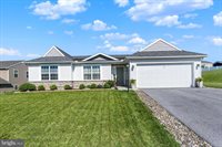 207 Eagle Road, Dillsburg, PA 17019