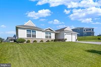 207 Eagle Road, Dillsburg, PA 17019