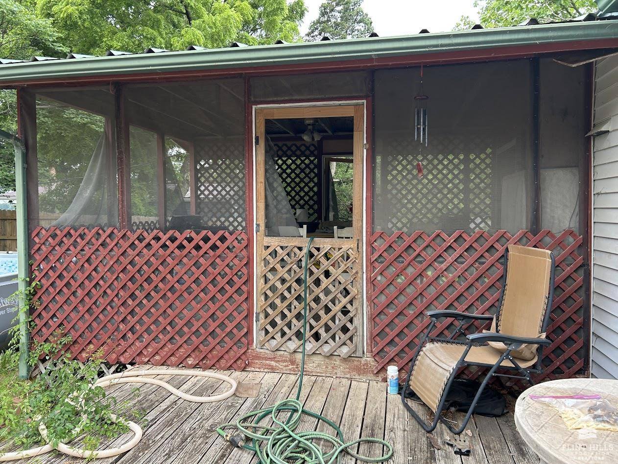 481 Sun Lane, Herington, KS 67449