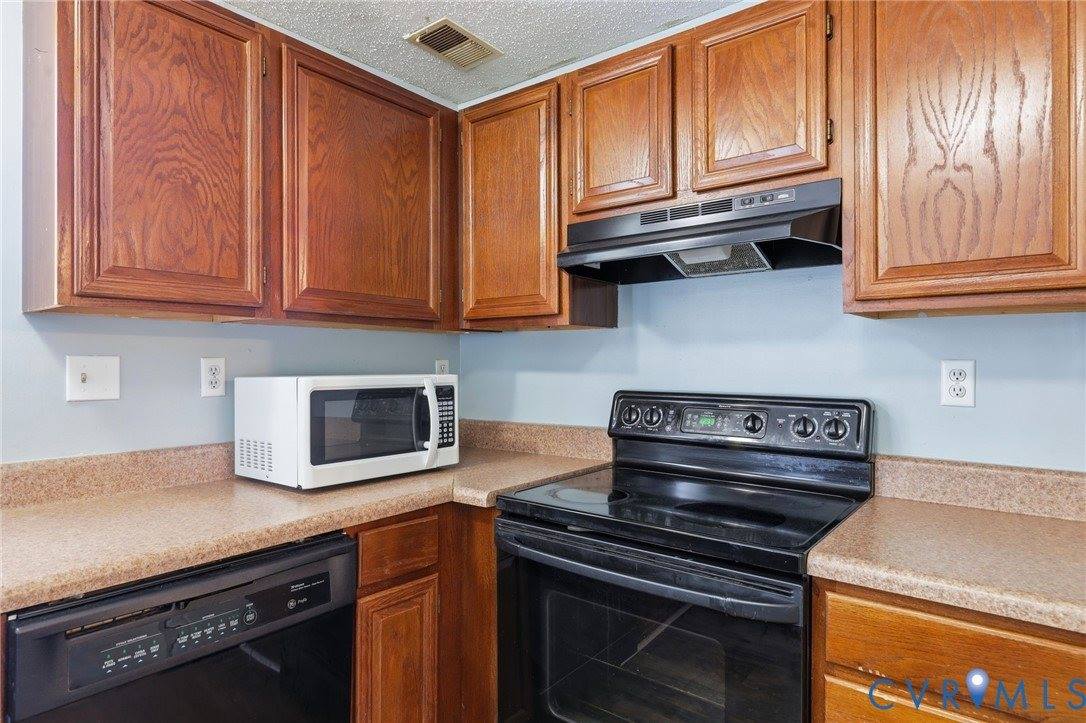 9707 Candace Court, Glen Allen, VA 23060