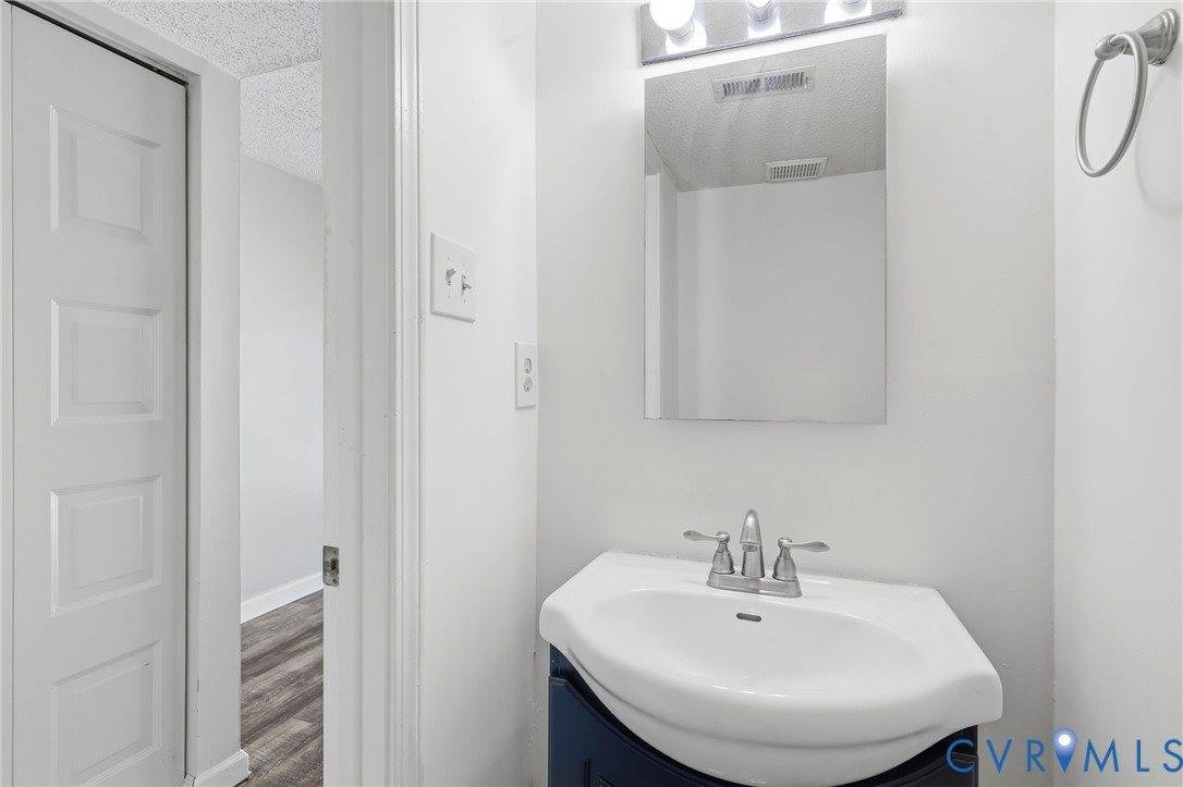 9707 Candace Court, Glen Allen, VA 23060