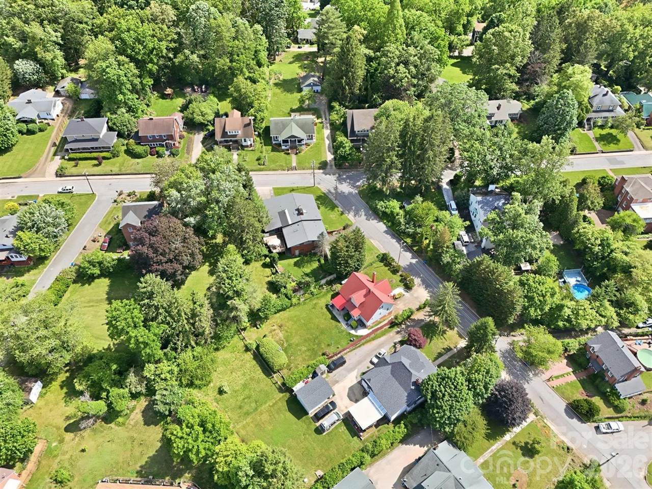129 Mears Avenue, Canton, NC 28716