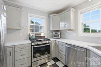 129 Mears Avenue, Canton, NC 28716