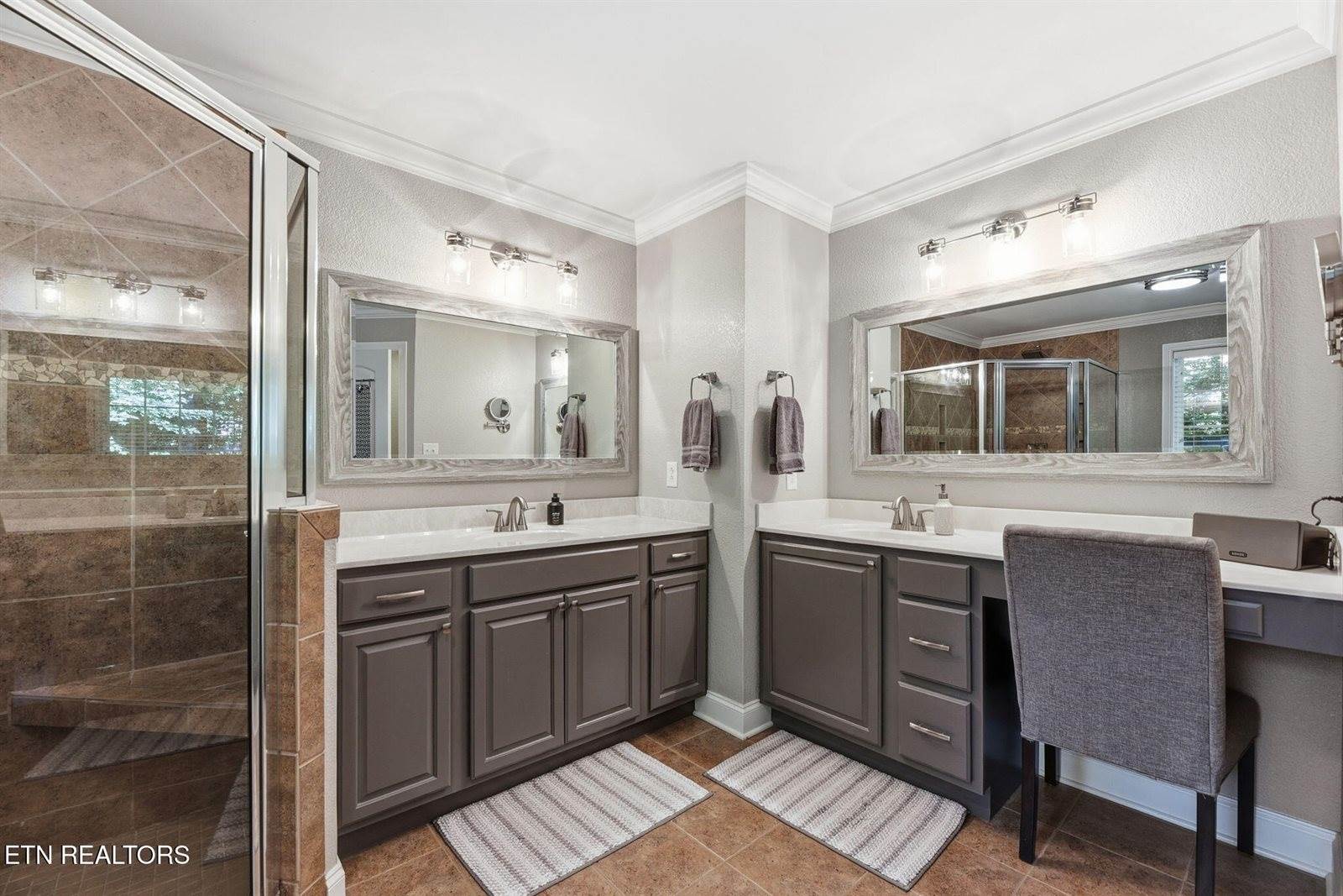 419 Laurel Ridge Lane, Knoxville, TN 37922