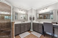 419 Laurel Ridge Lane, Knoxville, TN 37922