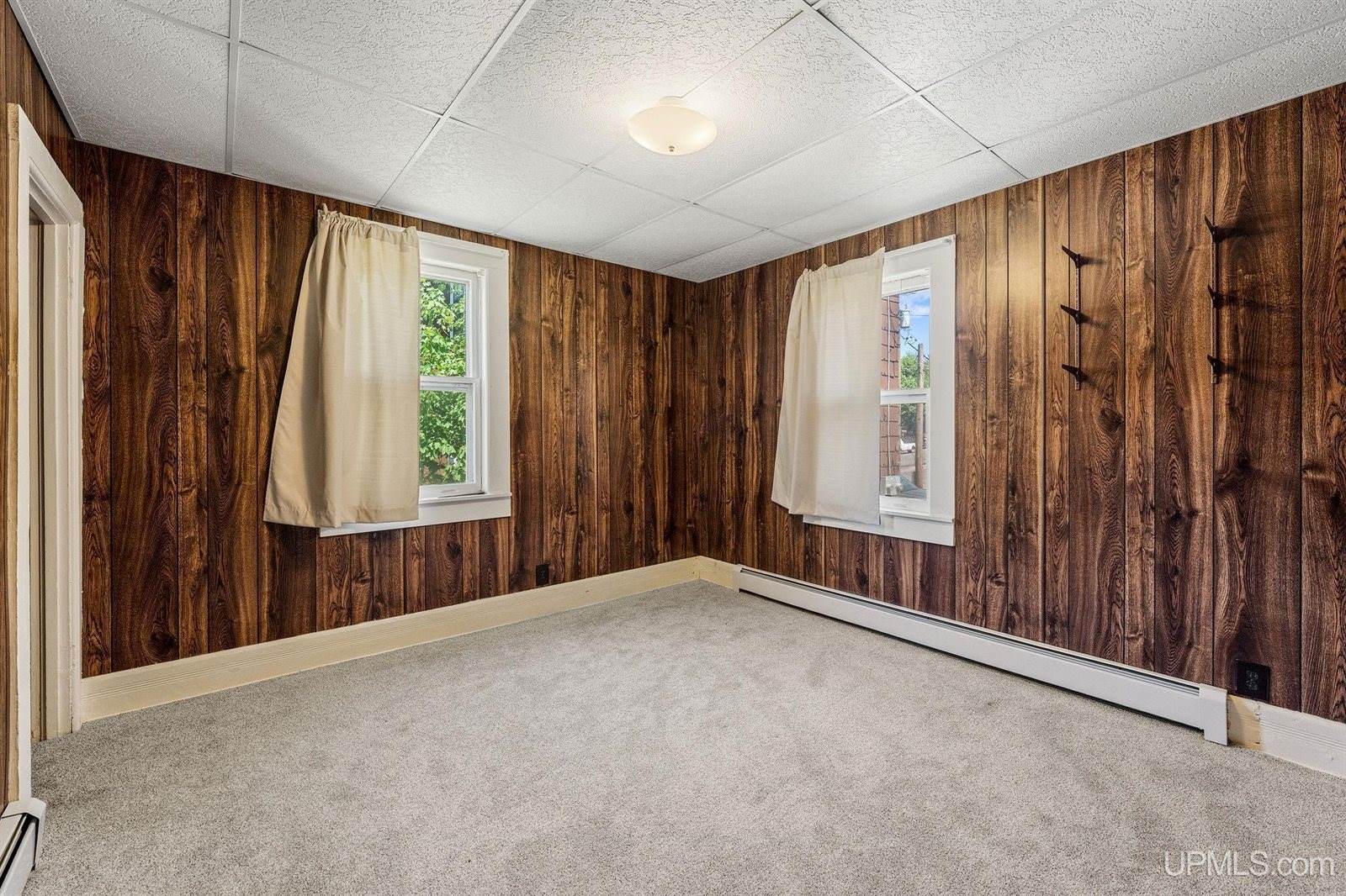 135 York Street, Ishpeming, MI 49849