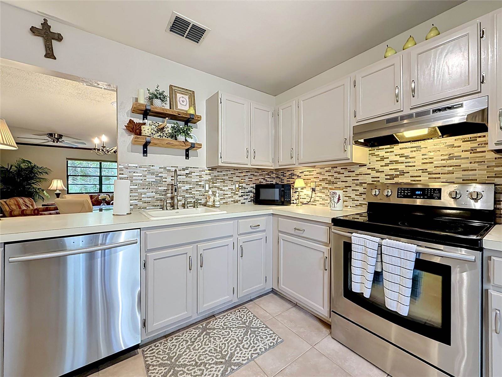 2983 Elder Court, Palm Harbor, FL 34684