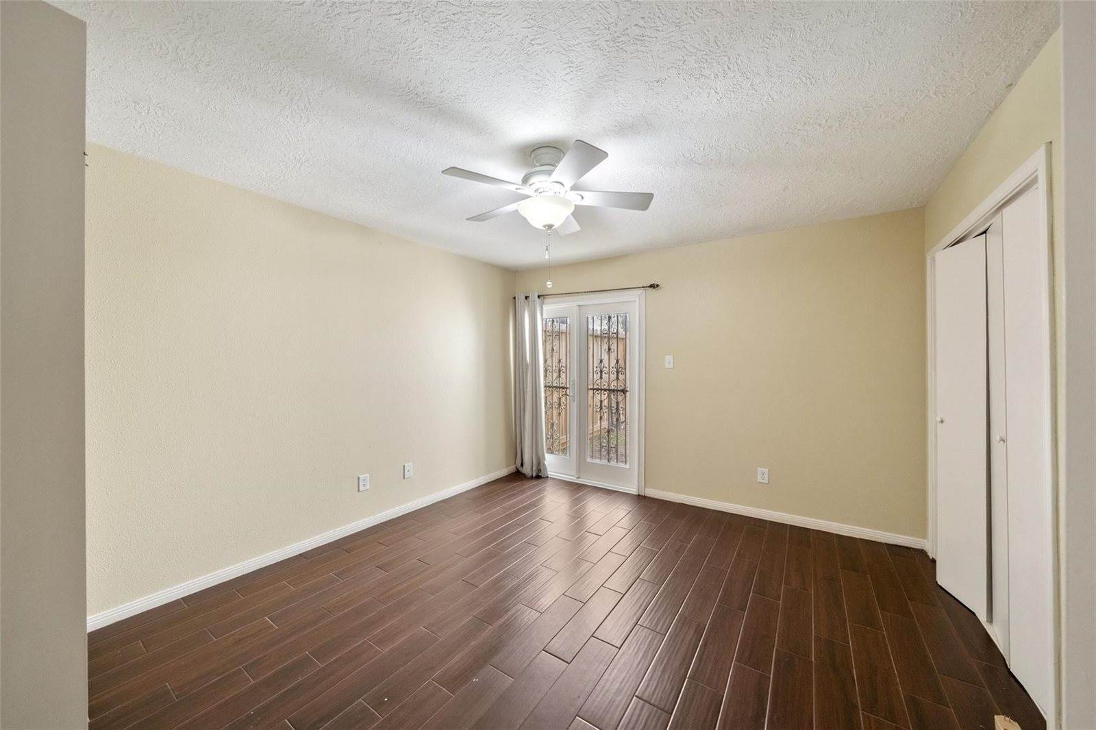 16170 Golden Sands Drive, Houston, TX 77095