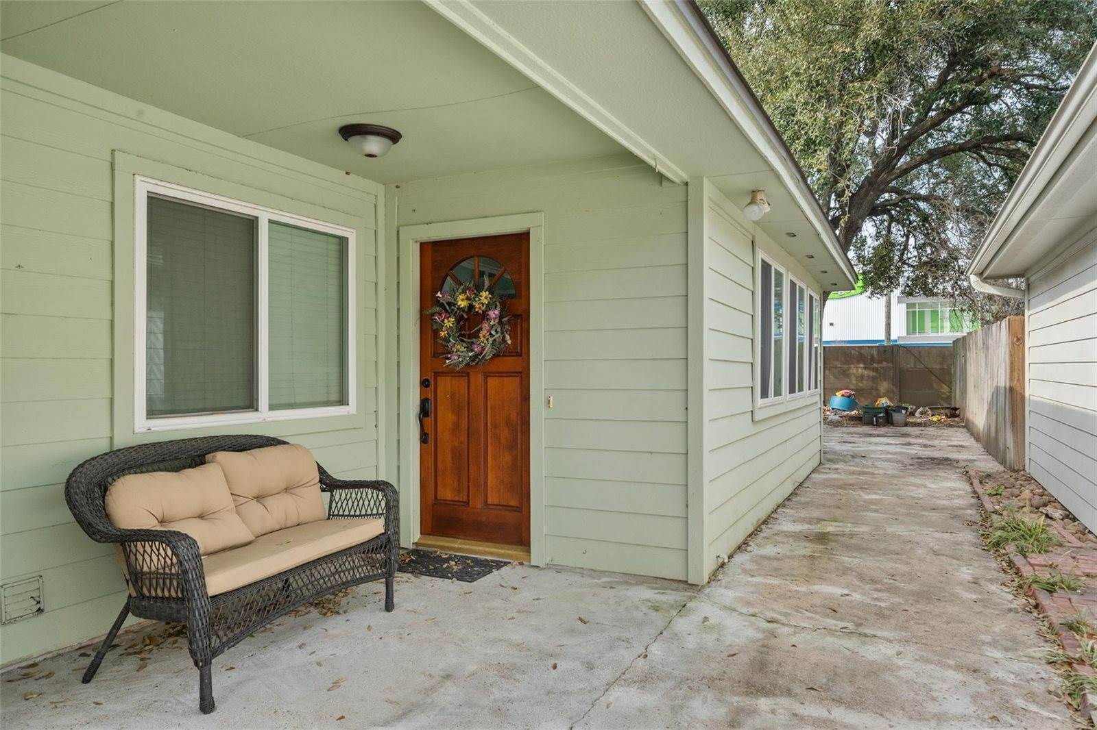 16170 Golden Sands Drive, Houston, TX 77095