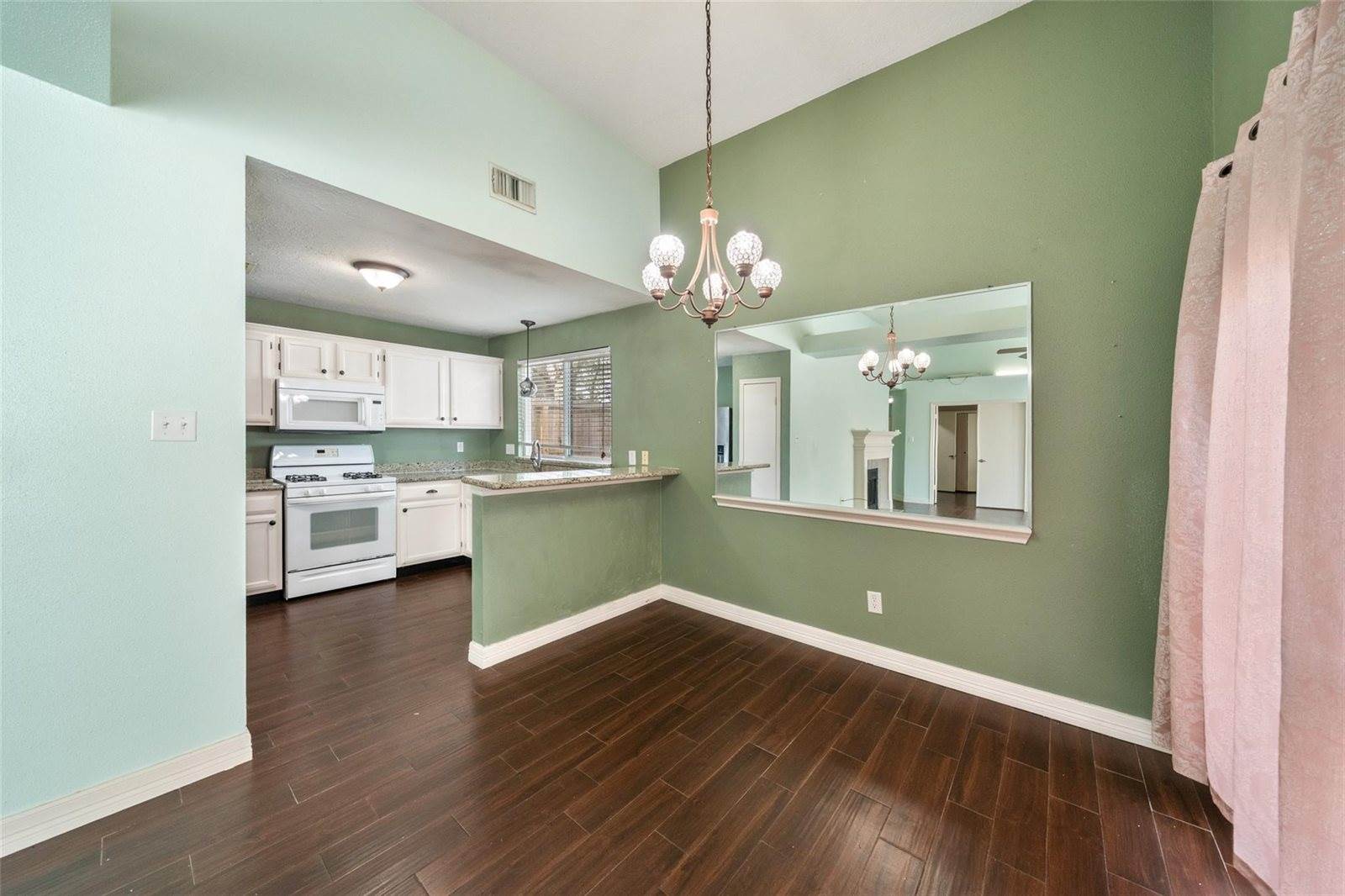 16170 Golden Sands Drive, Houston, TX 77095