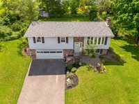 48 Green Meadow Lane, Binghamton, NY 13901