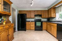 48 Green Meadow Lane, Binghamton, NY 13901