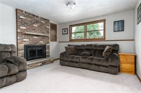 48 Green Meadow Lane, Binghamton, NY 13901