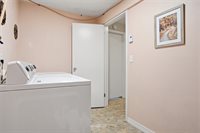 48 Green Meadow Lane, Binghamton, NY 13901
