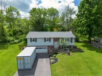 48 Green Meadow Lane, Binghamton, NY 13901