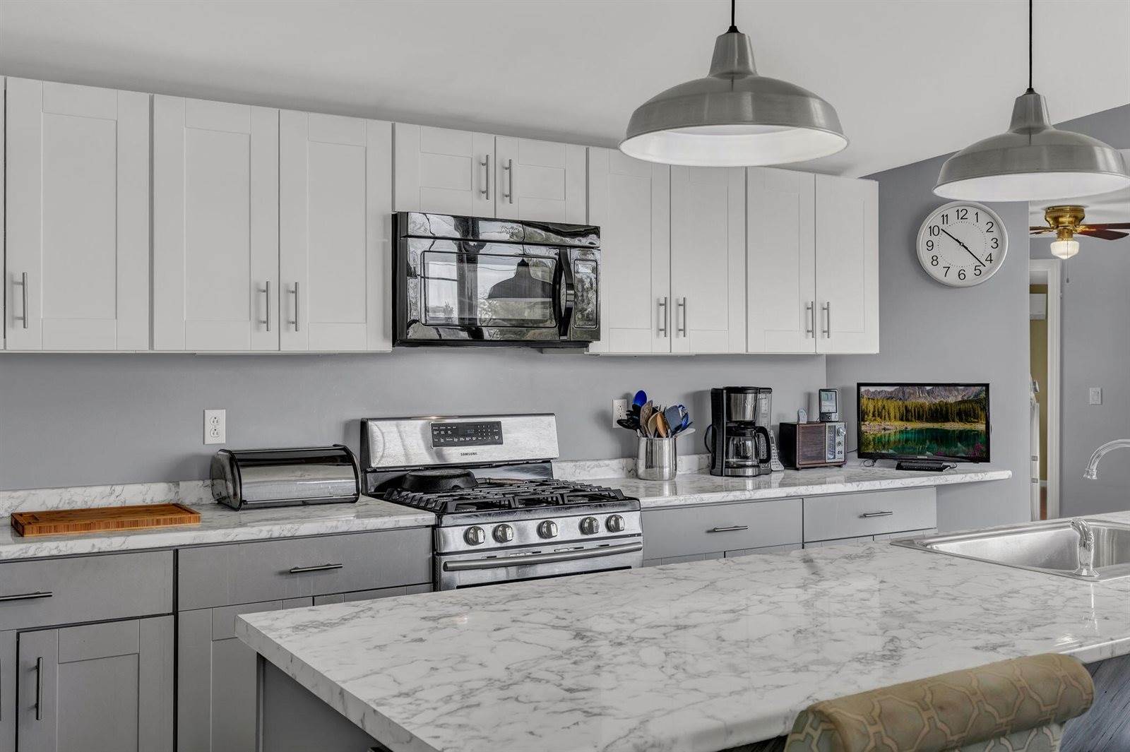 752 Detroit Road, Troy, ME 04987