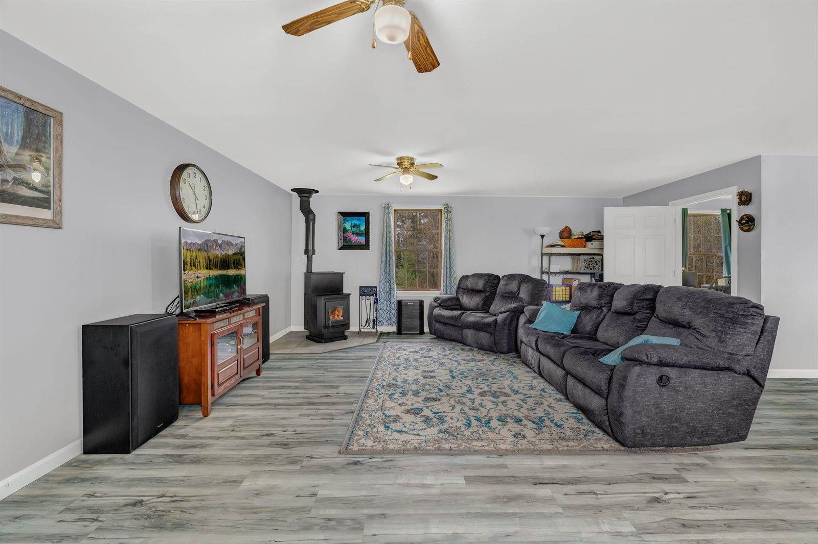 752 Detroit Road, Troy, ME 04987