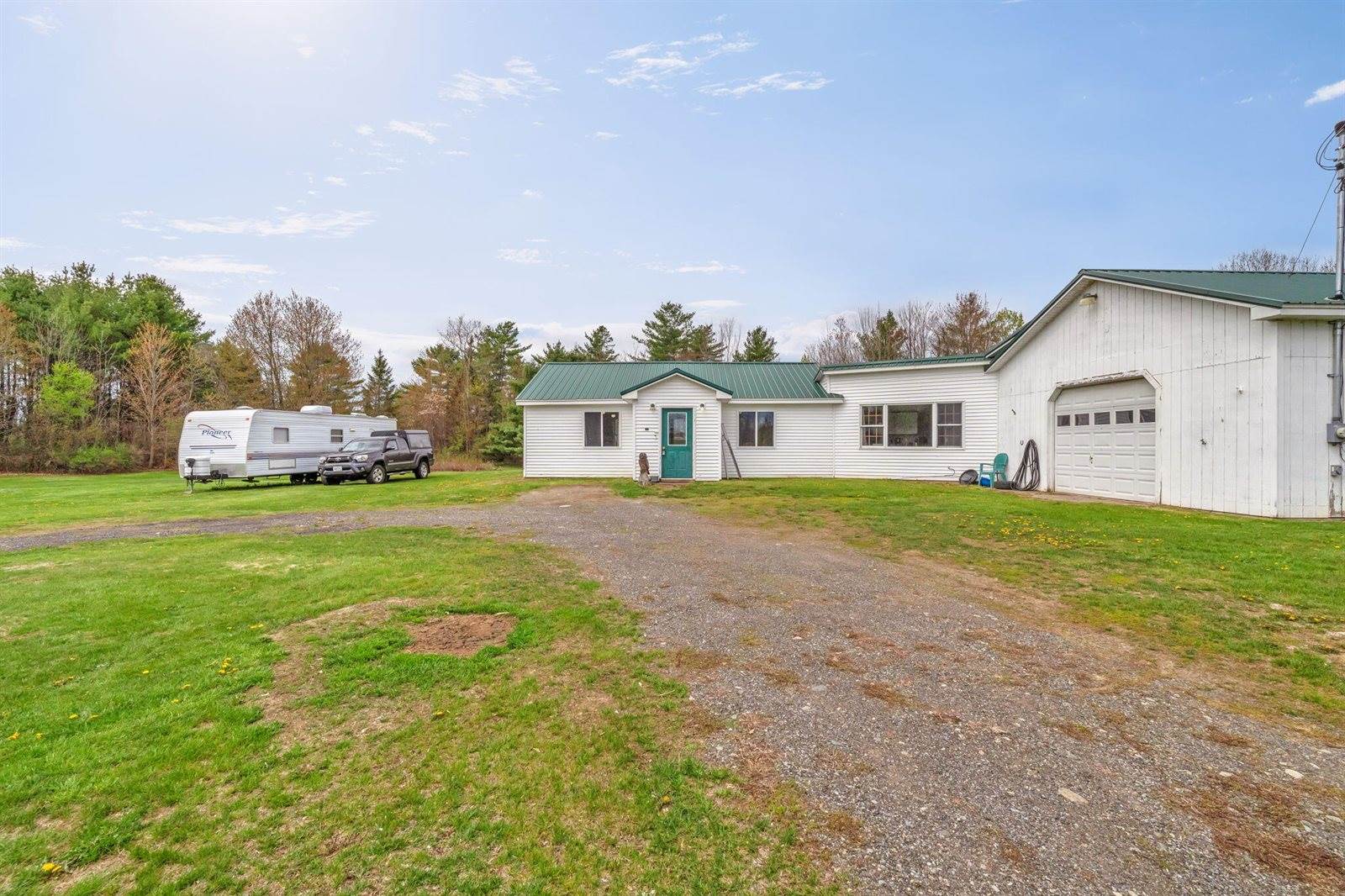752 Detroit Road, Troy, ME 04987
