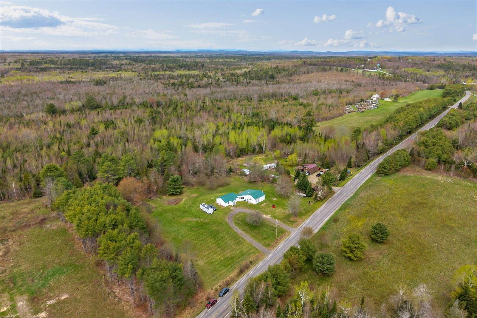 752 Detroit Road, Troy, ME 04987