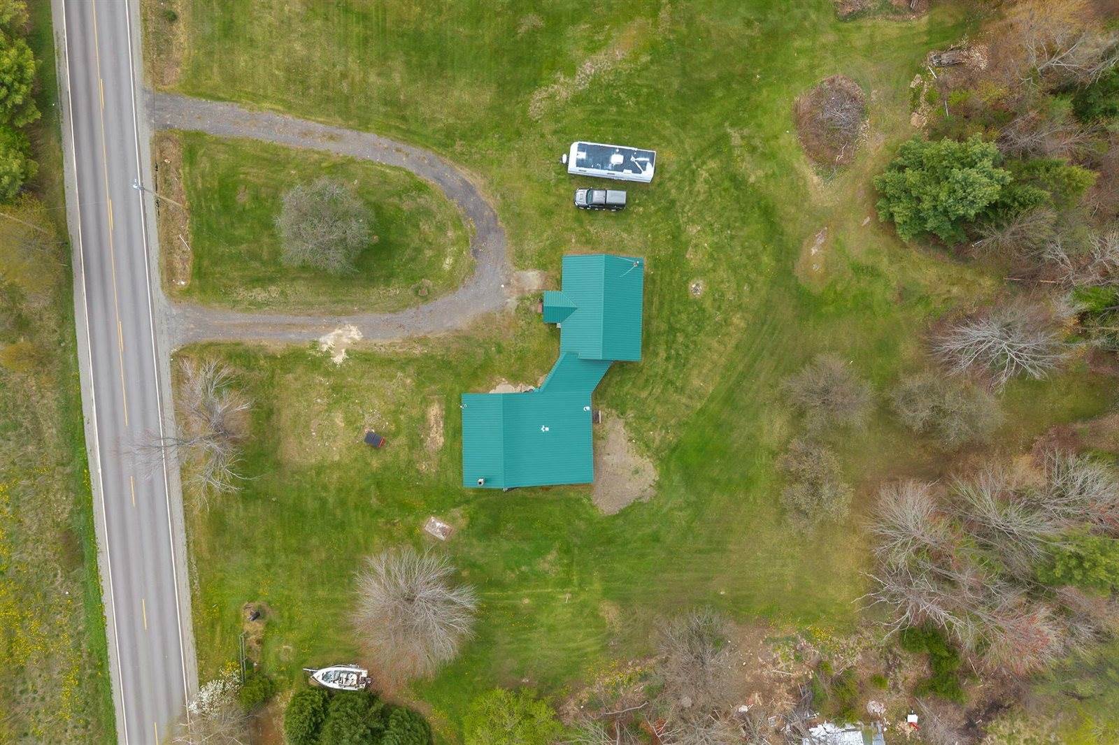 752 Detroit Road, Troy, ME 04987