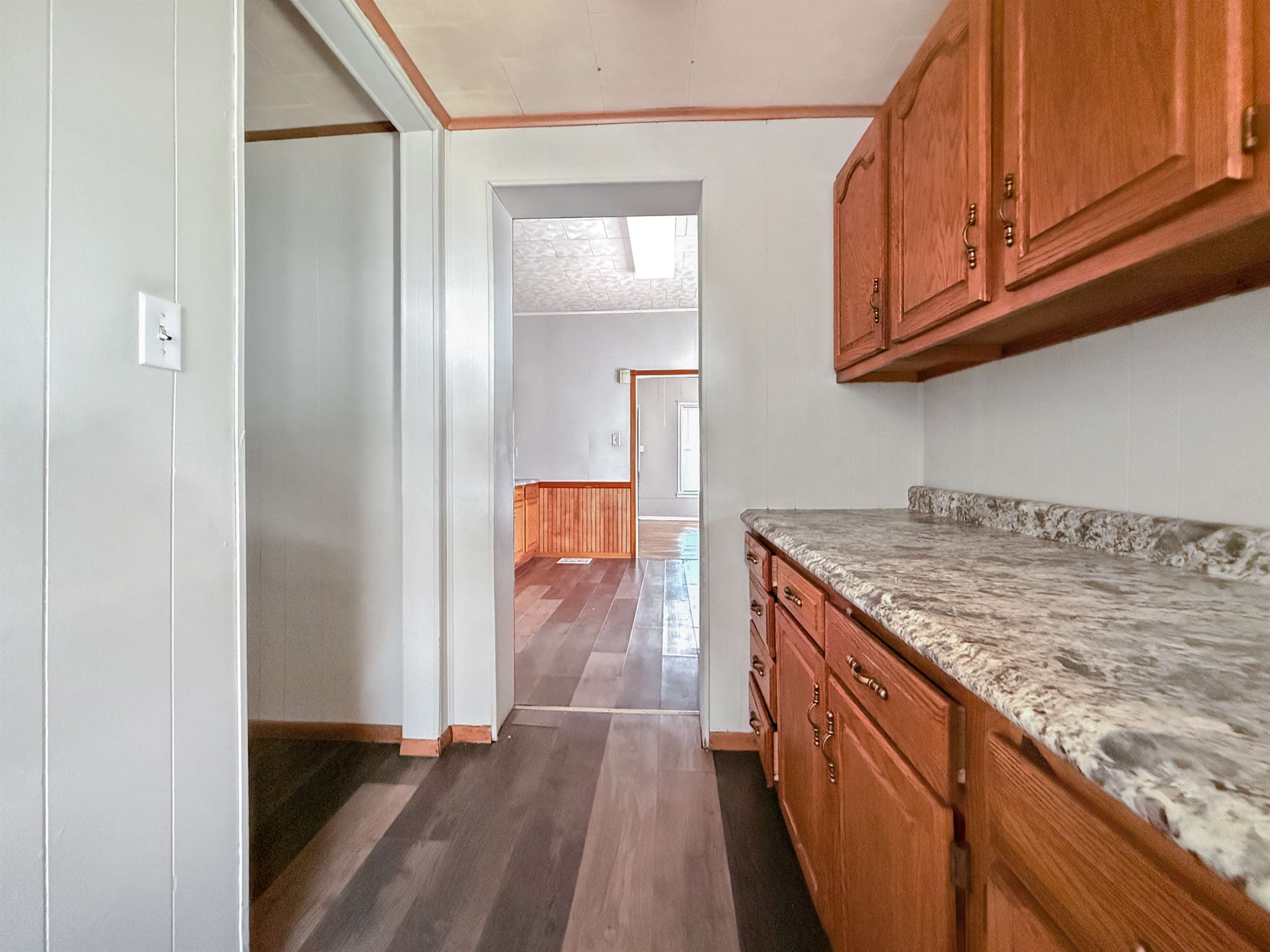 120 Blakely Ave, Terre Haute, IN 47803