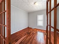 120 Blakely Ave, Terre Haute, IN 47803