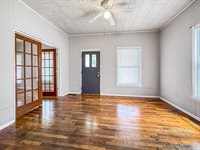 120 Blakely Ave, Terre Haute, IN 47803