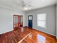 120 Blakely Ave, Terre Haute, IN 47803