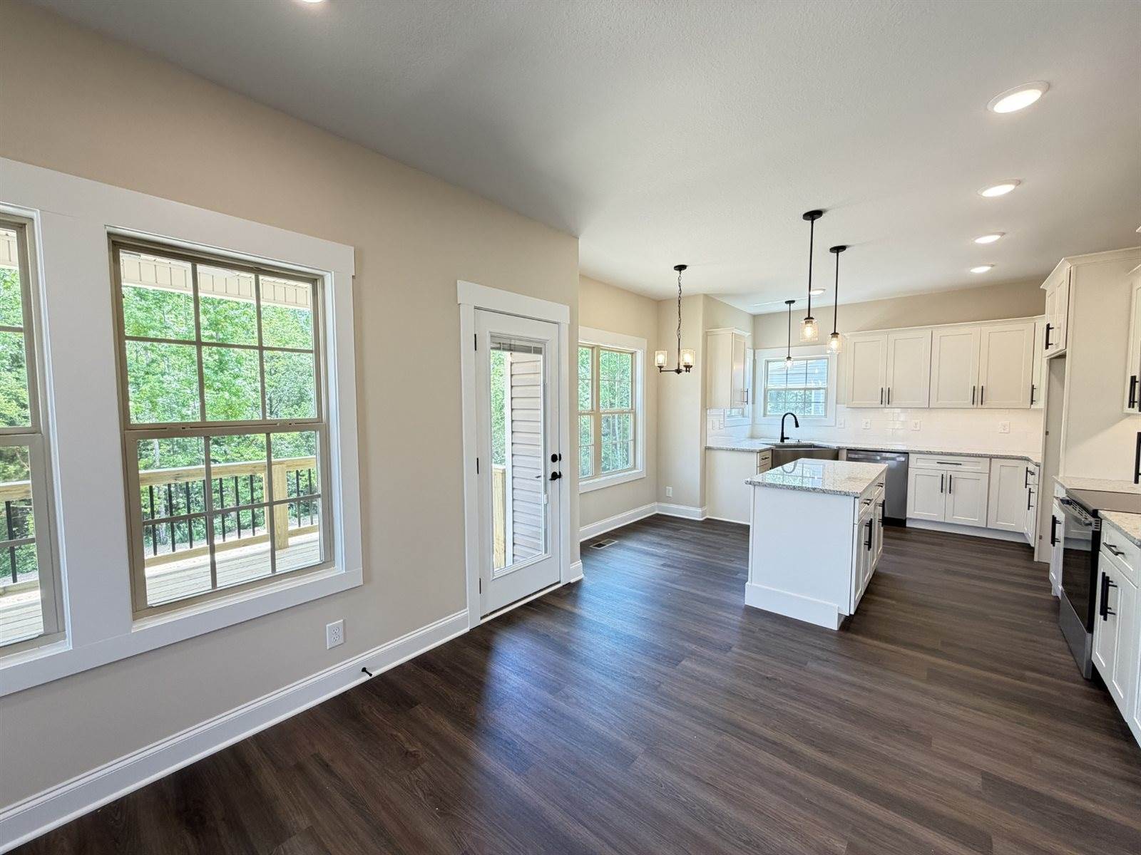 128 Hummingbird Way, Clarksville, TN 37043