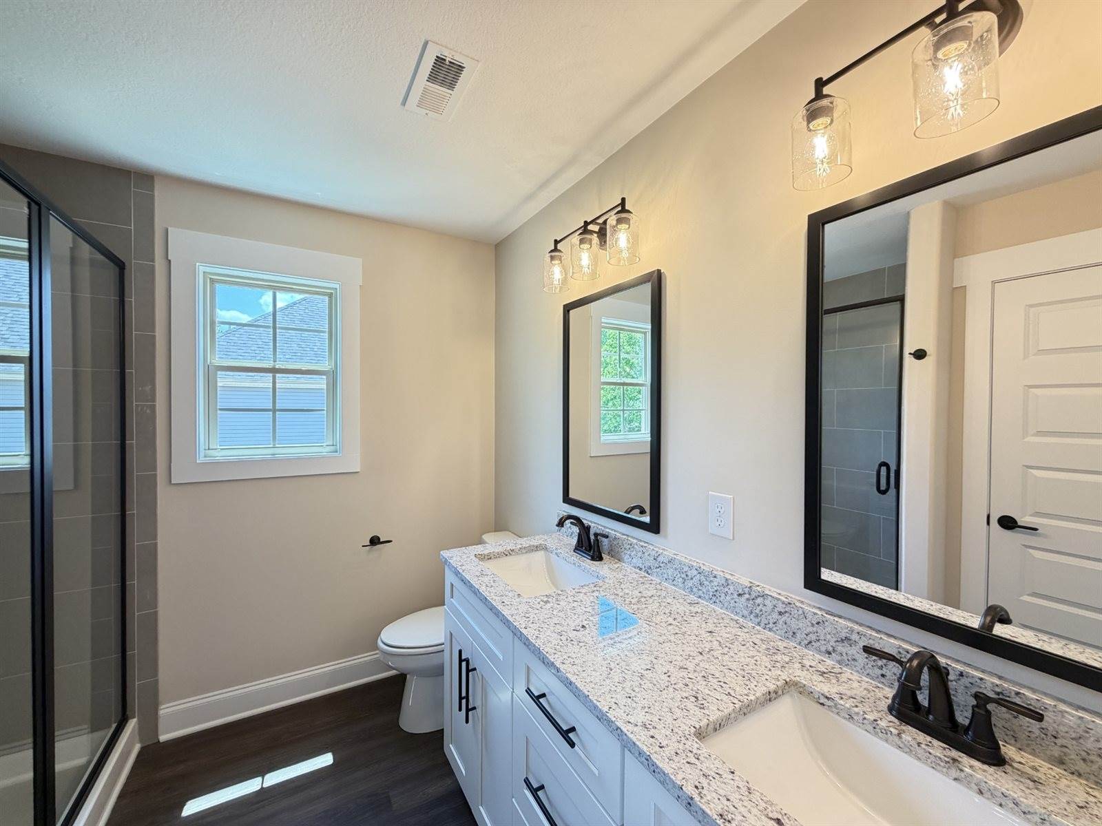 128 Hummingbird Way, Clarksville, TN 37043