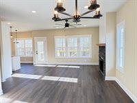 128 Hummingbird Way, Clarksville, TN 37043