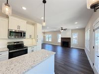 128 Hummingbird Way, Clarksville, TN 37043