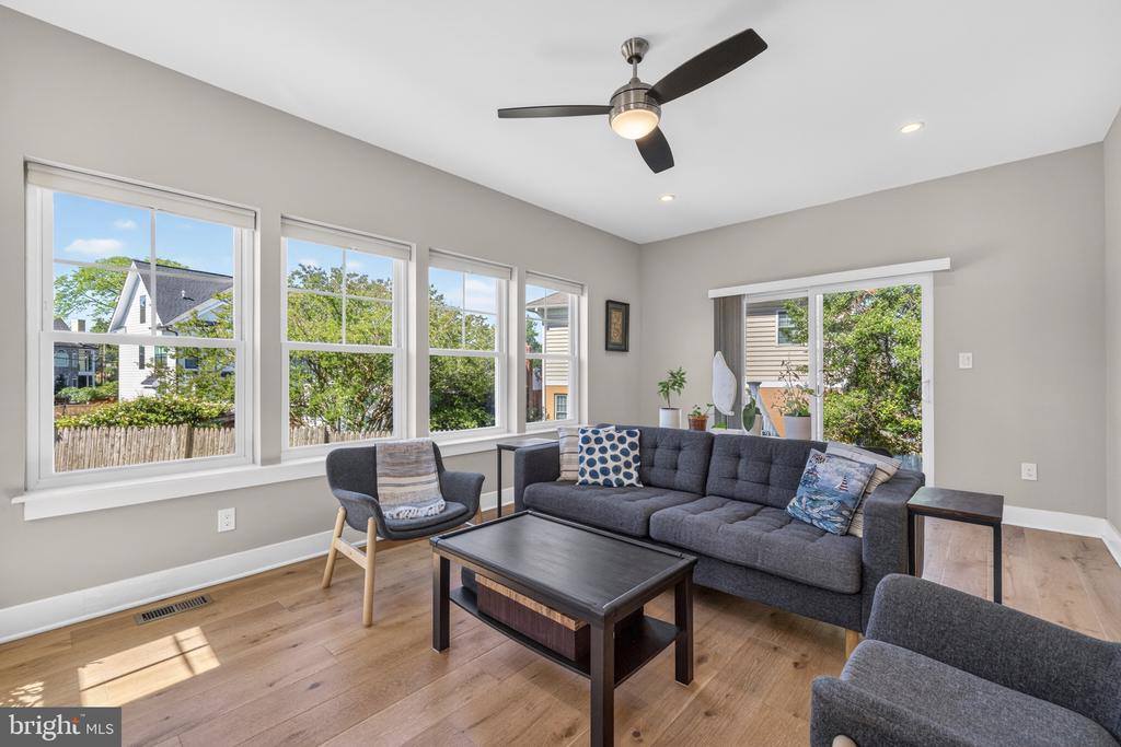 6416 Tisdale Terrace, Bethesda, MD 20817