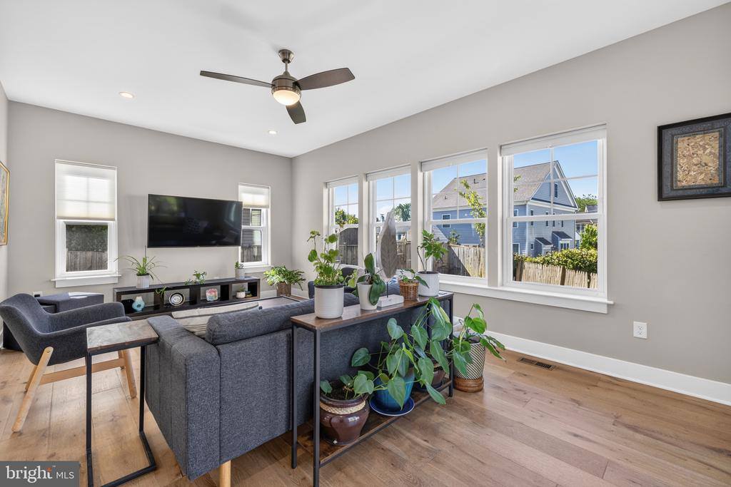 6416 Tisdale Terrace, Bethesda, MD 20817