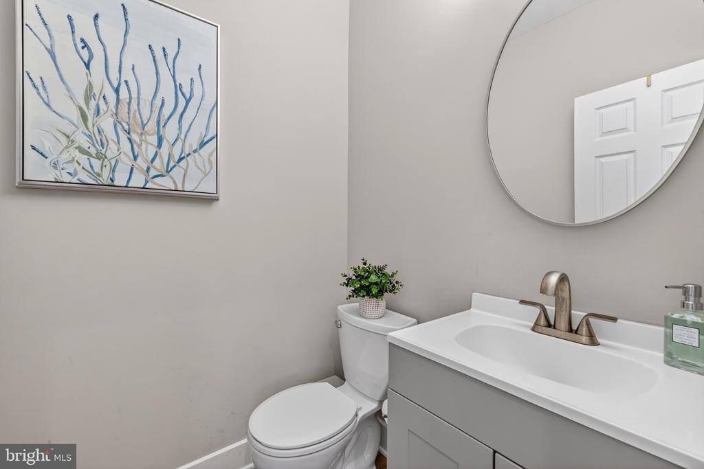 6416 Tisdale Terrace, Bethesda, MD 20817