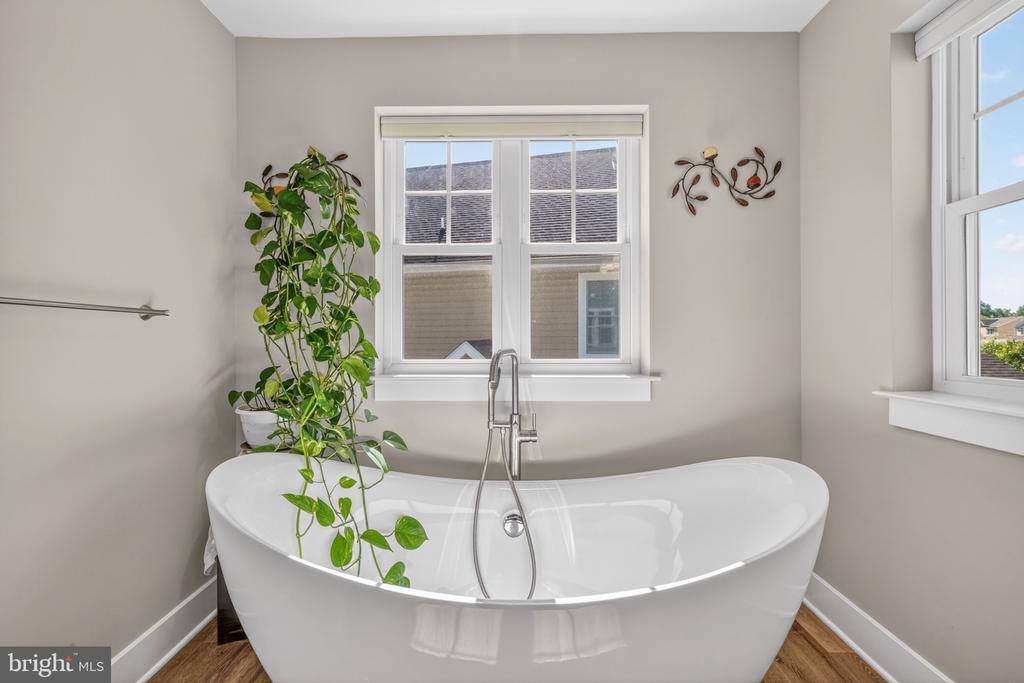 6416 Tisdale Terrace, Bethesda, MD 20817