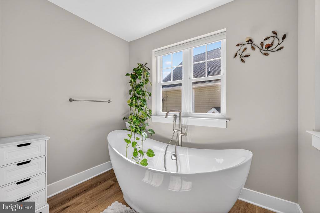 6416 Tisdale Terrace, Bethesda, MD 20817