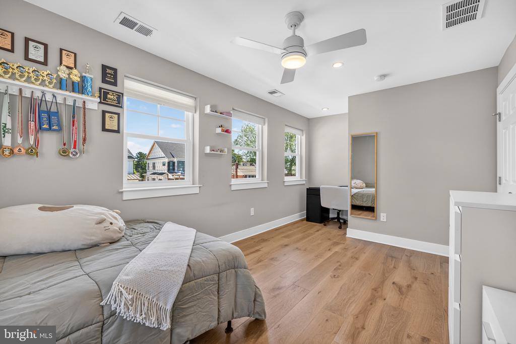 6416 Tisdale Terrace, Bethesda, MD 20817